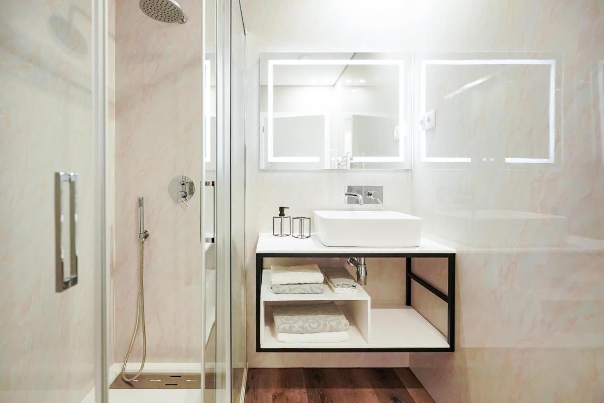 Rb Ganfei House Apartment วาเลนซา ภายนอก รูปภาพ